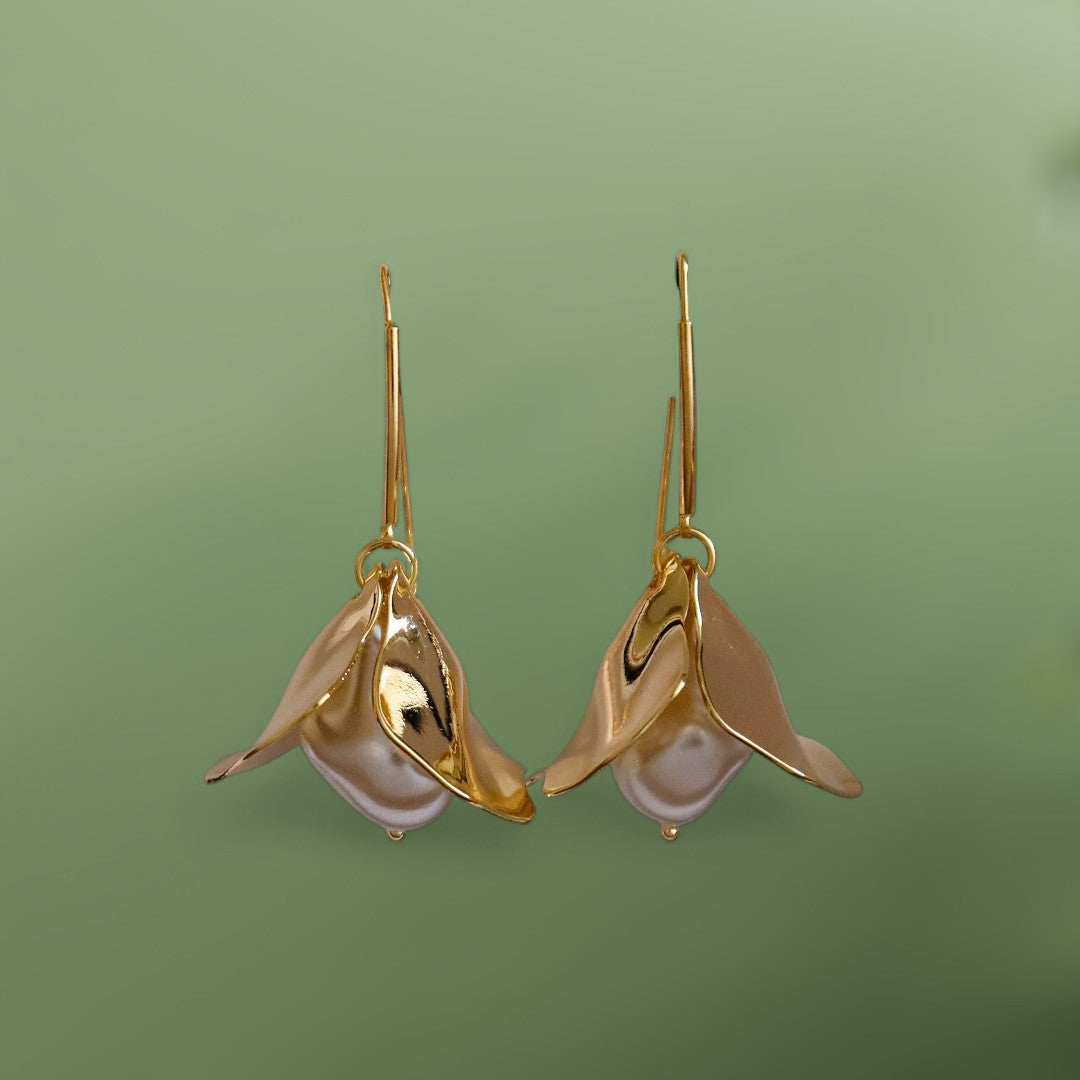 Gold Tone Pearl Drop Earrings