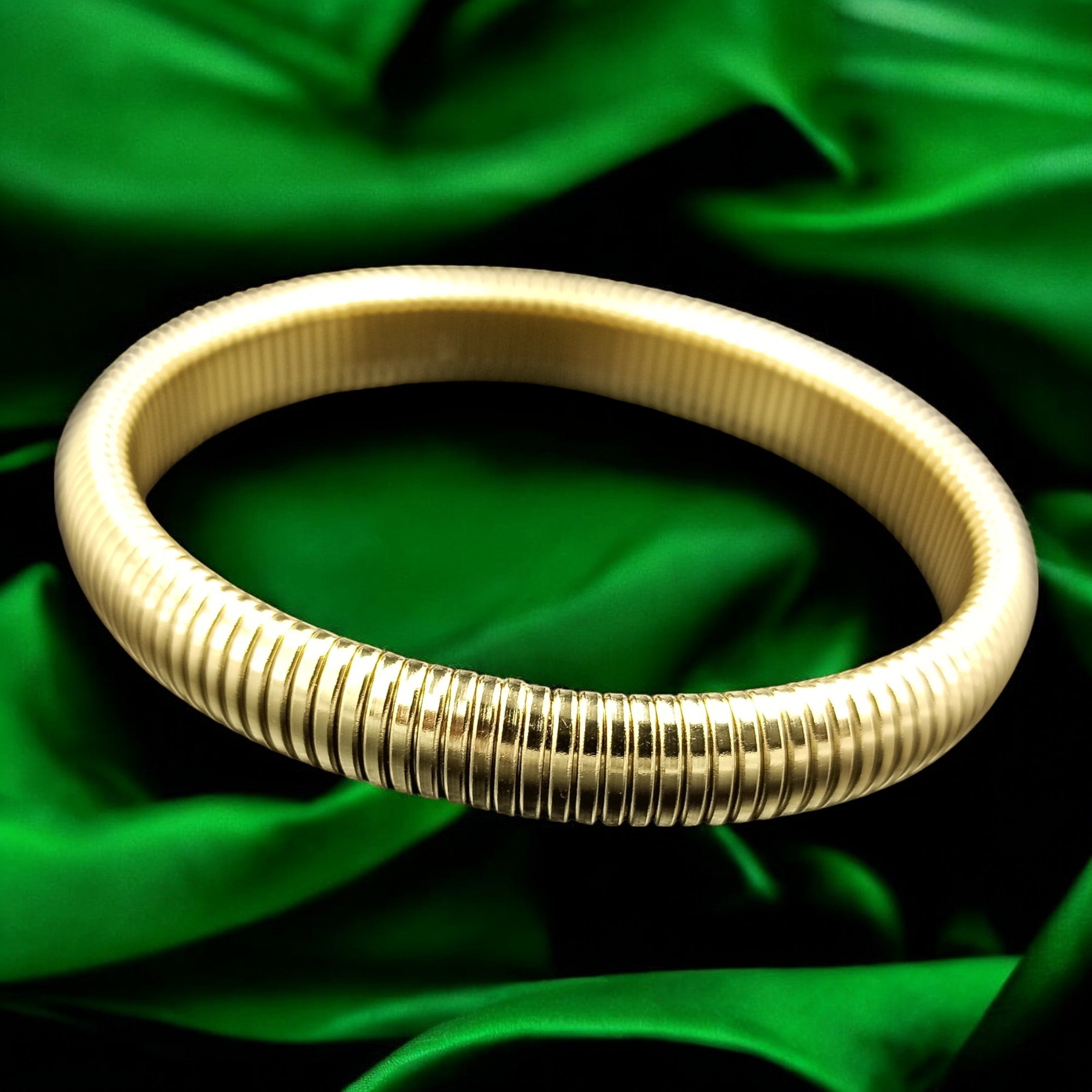 Gold Stretchable Anti Tarnish Bracelet