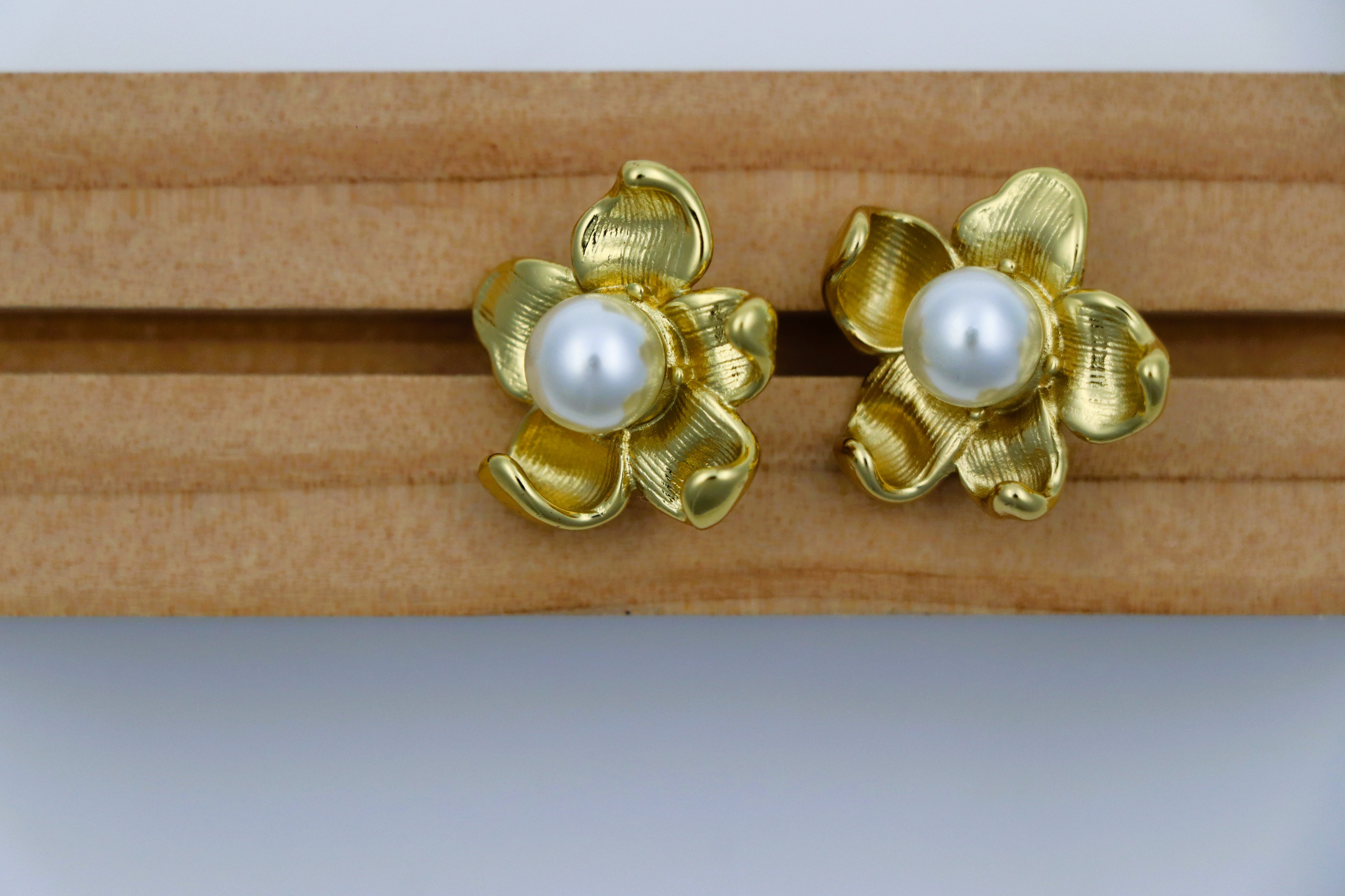 Gold Tone Flower Pearl Earrings