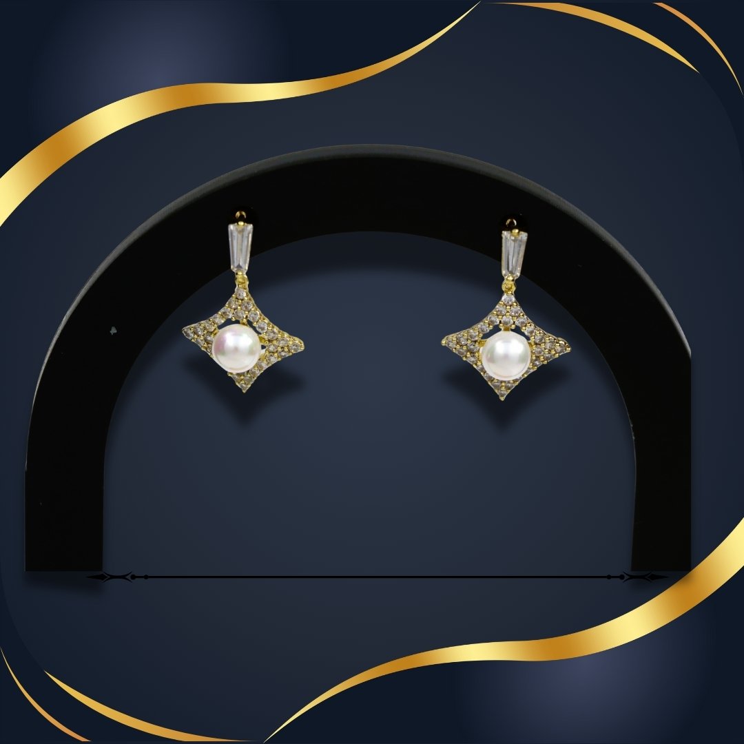Gold-Plated Pearl AD Earrings