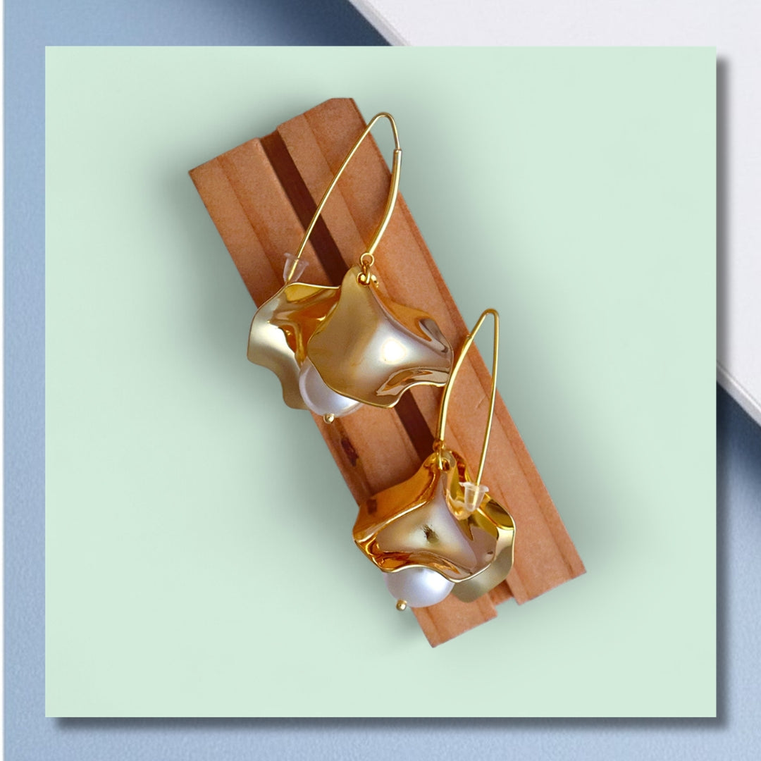 Gold Tone Pearl Drop Earrings