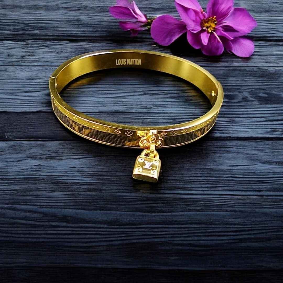 Gold Plated Anti Tarnish Bracelet