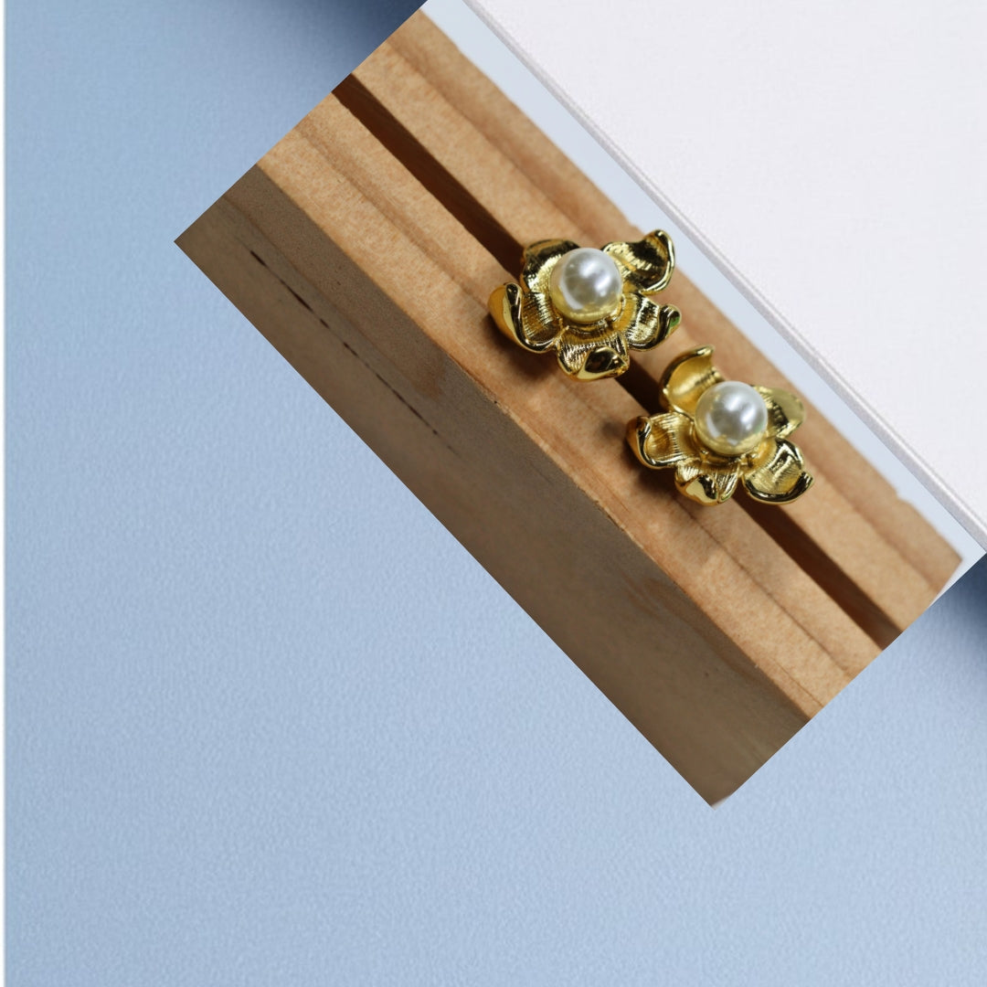 Gold Tone Flower Pearl Earrings